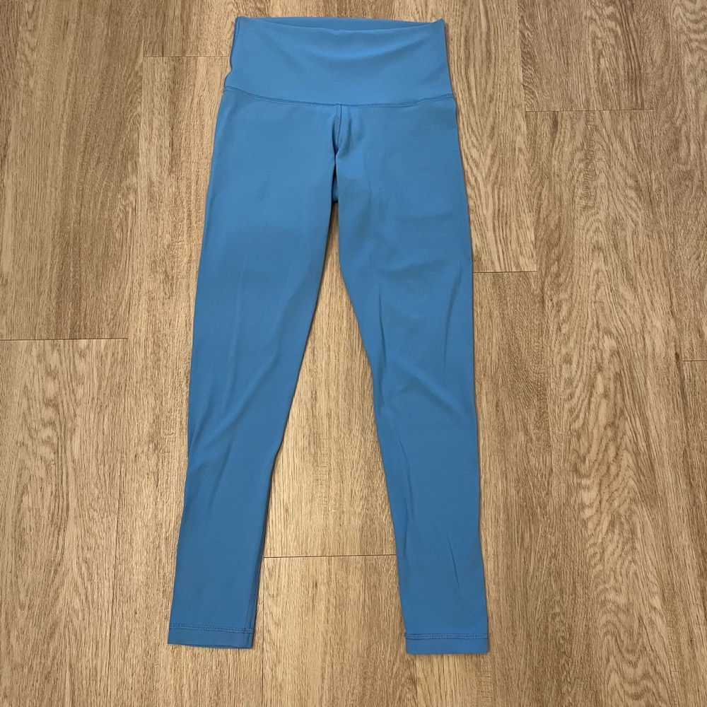 aritzia leggings